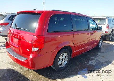 2013 Dodge Grand Caravan Sxt z USA, uszkodzony, nr VIN 2C4RDGCG3DR637019